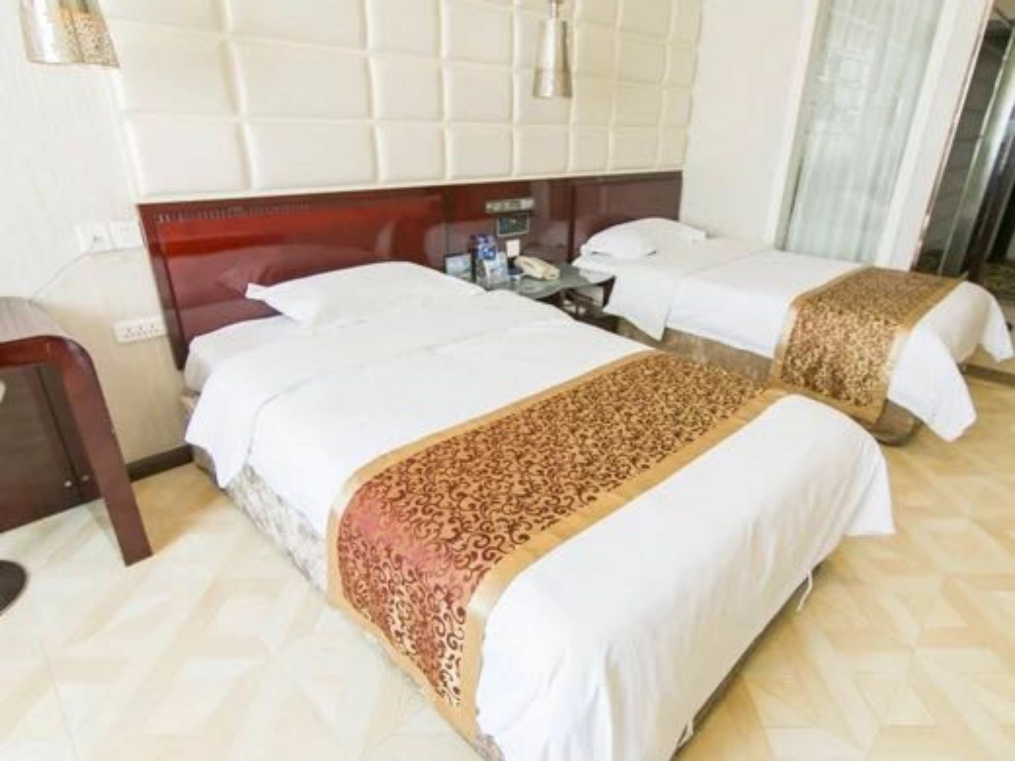 Tianjin Bindao Business Hotel Binhai  Exterior foto